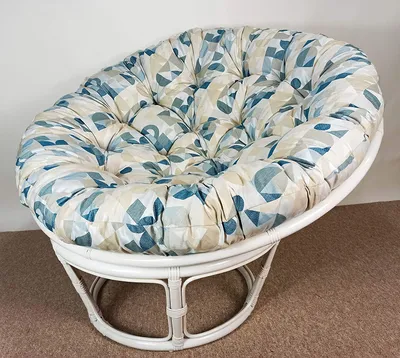 Produktbild von Rattan Papasansessel 110 cm cm Fb. weiß lackiert Polster Stoff California Dream IGGY Blue