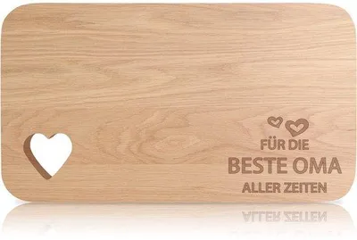 Produktbild von Holzfrühstücksbrett mit Gravur und Herzform