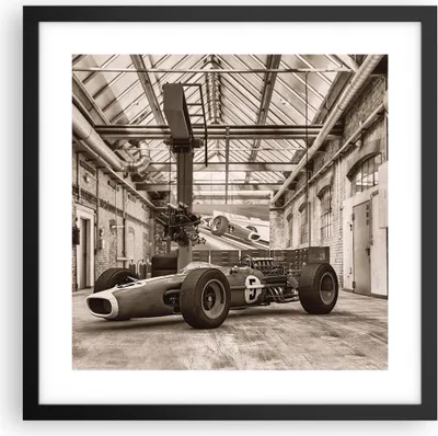 Produktbild von Gerahmtes Poster - Schwarzer Rahmen - Formel 1 Rennen Retro - 40x40 cm - Wand Bild - Wanddeko - Wandbilder - Kunstposter - Wandposter - Bilderrahmen - Bilder - Kunstdruck - P2BAC40x40-4918