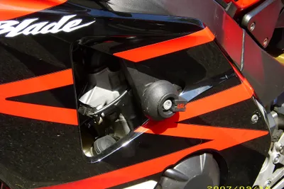 Produktbild von Montagekit LSL Crash Pad® silber für Honda CBR 900 RR Fireblade 929 ccm Bj. 2000 - 2001