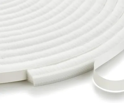 Productafbeelding van Tochtstrip 10 m, 9 mm x 15 mm, zelfklevende borstelafdichting, voor deuren en ramen, wit