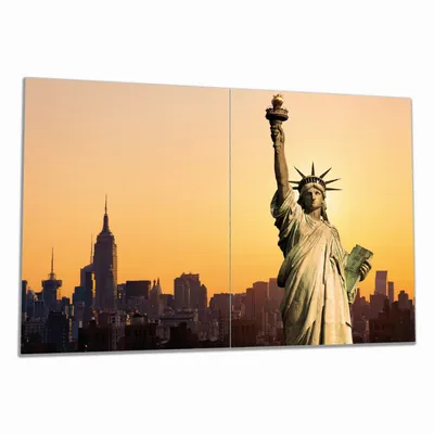 Produktbild von Wallario Herdabdeckplatte aus Glas, Größe 80 x 52 cm 2-teilig, Motiv Freiheitsstatue New York