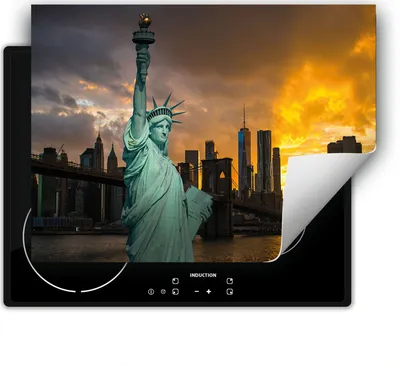 Produktbild von DarHaus Herdabdeckplatte 80x52 cm Anti Rutsch Matte Aufrollbar, Stadt - New York