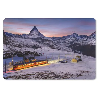 Produktbild von MuchoWow® Mauspad Mousepad Zug durch die verschneite Landschaft in der Schweiz bei Sonnenaufgang 27x18 cm - Mousepads - Maus Mat - Pad - Mausunterlage - Büroartikel - Desk Matten