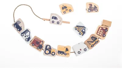 Productafbeelding van Cubika Pastel: Treinset met kralen - set met 13 houten onderdelen en 8 sjablonen