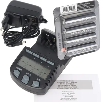 Immagine prodotto di 4x Panasonic eneloop Pro (ex Sanyo eneloop Pro) HR-3UWX 2500mA 1.2V NiMh AA Mignon batterie ricaricabili incl. caricatore rapido Display LCD