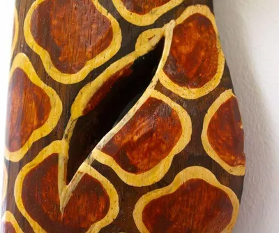 Produktbild von Maske Giraffe 30 cm, Holz-Maske aus Bali, Wandmaske
