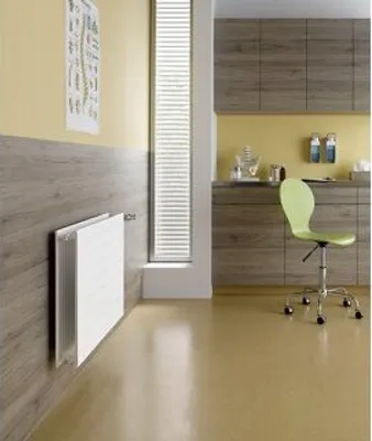 Produktbild von Heizkörper Kermi Line Kompakt PLK 30 300x900 702W WEISS PLK300300901N1K