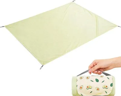 Produktbild von Famanu Picknickdecke XXL 150 x 210 cm - Wasserdicht und faltbar