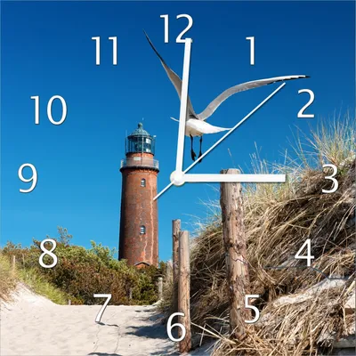 Produktbild von Wallario Design Wanduhr Möwe am Strand mit Leuchtturm aus Echtglas, Größe 30 x 30 cm