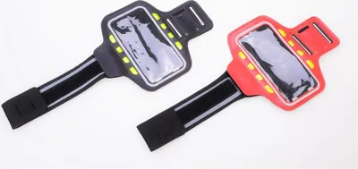 Produktbild von Filmer Titanus 22034 LED Sportarmband Handyhülle - schwarz oder rot