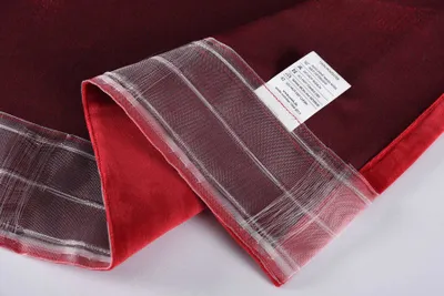 Produktbild von Verdunkelung Vorhang »Milano« Samt blickdicht Schlaufenband Tunneldurchzug Blackout Bügelband kürzbar Rot 1 Stück HxB 280x135 cm, 20357
