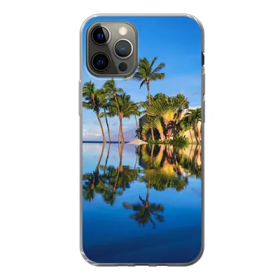 Produktbild von MuchoWow® Handyhülle Schutzhülle Hülle für iPhone 12 Pro Am Wailea Beach in Hawaii spiegeln sich die Palmen im Wasser Silikon Softcase Handy Hülle - Abdeckung