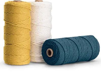 Polyester Nähgarn – 3000 Meter, Weiß, Stark & Langlebig Für Overlock, Stickerei & Nähen