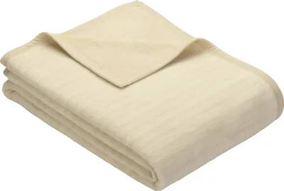 Produktbild von Ibena Wohnmantel Fano 150x200 cm - Kuscheldecke mit Ärmeln creme/wollweiß, Ärmeldecke einfarbig, Baumwollmischung
