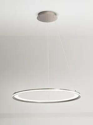 Immagine prodotto di Lampada a Sospensione LED Serie 8203 in Metallo Grigio Titanio, 98W, Luce Calda 3000K, Dimensione 100 cm, Design Moderno - Perenz