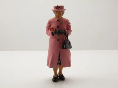 Produktbild von Figur Queen pink für 1:18 Cartrix