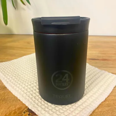 Image de Mug TRAVEL isotherme 350 ml - Tuxedo | 24 Bottles