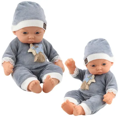 Zdjęcie produktu dla Lalka Bobas W Szarej Piżamce z Gwiazdkami Czapeczka