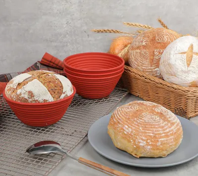 Obrázok produktu pre Sada štyroch okrúhlych miešacích nádob, priemer 13 cm, určená na kysnuté cesto a chlieb