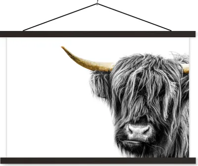 Produktbild von MuchoWow® Textilposter Scottish Hochlandrind - Weiß - Schwarz & Gold 120x80 cm mit schwarzem Rahmen - Wanddeko