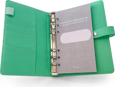 Produktbild von Budgetplaner Deutsch A6 | Cash-Stuffing-Sparbuch mit Reißverschlusstaschen & RFID-Schutz | Inkl. 24 Karten, 6 Trennblätter (19x13cm) (Grün)