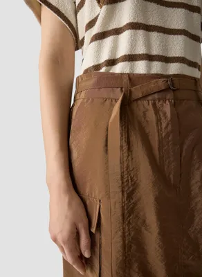 Produktbild von Rock Nougat Größe 46 mit Cargo-Taschen, Bindegürtel, hohem Bund und weiter Maxiform