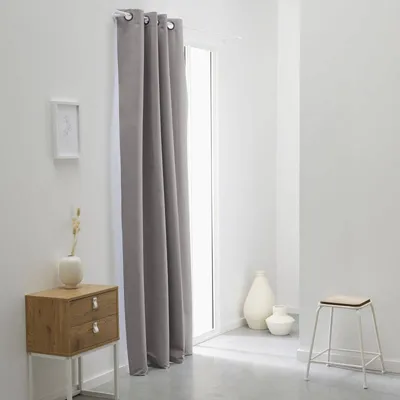 Zdjęcie produktu dla Zasłona na przelotkach Ultra Blackout, 140 x 240 cm