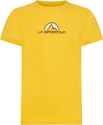 Gelbes T-Shirt mit dem Logo "LA SPORTIVA" und Bergsymbol; geeignet für Klettern.