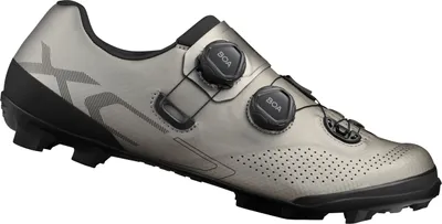 Produktbild von Shimano MTB- Fahrradschuhe XC702, silber