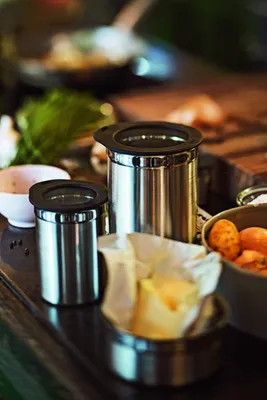 Produktbild von Kaffeebehälter mit Frischhaltedeckel - Edelstahl - 500 g - 10 cm
