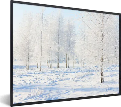 Produktbild von MuchoWow® Gerahmtes Poster Schnee - Bäume - Winter 80x60 cm - Poster mit Schwarzem Bilderrahmen Wandposter Rahmen Foto Bilder - Schwarzem - Mit Gestell