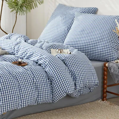 Zdjęcie produktu dla Komplet pościeli 200x220 cm, bawełna, wzór w kratkę, 3-elementowy, kolor granatowy, z zamkiem błyskawicznym, certyfikat OEKO-TEX