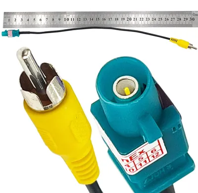 Produktbild von Autoradio Adapter Fakra DIN ISO Antenne Kabel kompatibel mit VW Audi Seat Antennenadapter