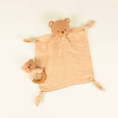 Produktbild von Geschenkset Doudou + Rasseln mit dem Bären Marcel, Egmont Toys