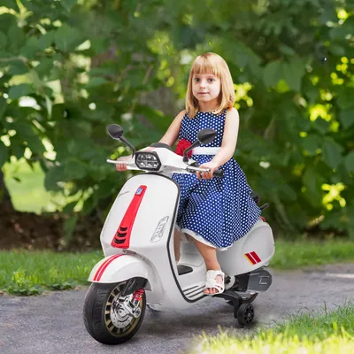 Obrázek produktu pro Elektrické dětské motorky Sweiko, model Vespa, rychlost 3 km/h, vhodné pro děti ve věku 3-6 let, s funkcemi: hudba, světla a rádio, barva: bílá