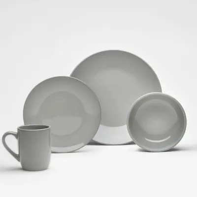 Produktbild von Kombiservice Göteborg Grau 24-teilig Steinzeug für 6 Personen – glänzend grau mit Sprenkeln – Kaffeebecher 360 ml, Dessertteller 20 cm, Speiseteller 27 cm, Schalen 15 cm