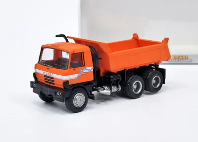 Image de Tatra 815 (1984) Orange Brekina 1:87