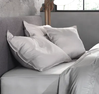 Produktbild von Zo!Home Bettwäsche Satinado 1 Bettwäsche 140x220cm mit 1 Kopfkissen 60x70cm 100% Baumwolle Mako-Satin Ash Grey
