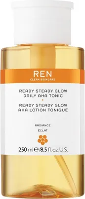 Produktbild von REN Ready Steady Glow Daily AHA Tonic Odnawiający tonik do twarzy, 250ml