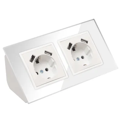 Produktbild von Glas Ecksteckdose 2-fach Steckdose mit USB Steckdosenblock 45° Verteilerdose weiß.