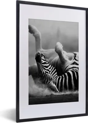 Produktbild von MuchoWow® Gerahmtes Poster Zebra - Tiere - Schwarz - Weiß 40x60 cm - Poster mit Schwarzem Bilderrahmen Wandposter Rahmen Foto Bilder - Poster in Rahmen