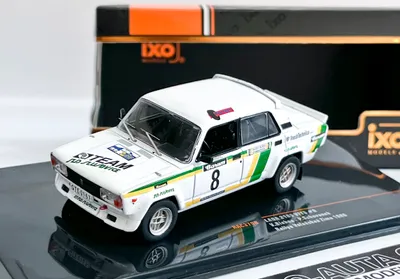 Image de Lada 2105 VFTS, No.8, Rallye Wallachian Winter, V.Blahna/P.Schovanek, 1986 IXO 1:43