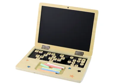 Zdjęcie produktu dla Drewniana tablica kredowa Leantoys w kształcie laptopa