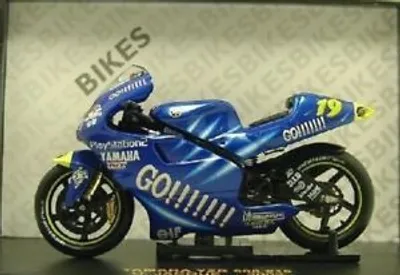 Immagine prodotto di Yamaha YZR 500 #19 O. Jacque 2002 - 1:24 - Modelli IXO