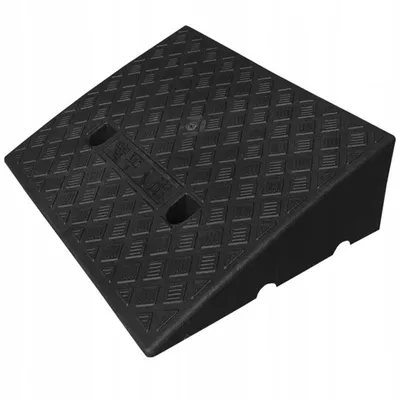 Produktbild von Bordsteinauffahrt schwarz 15 cm