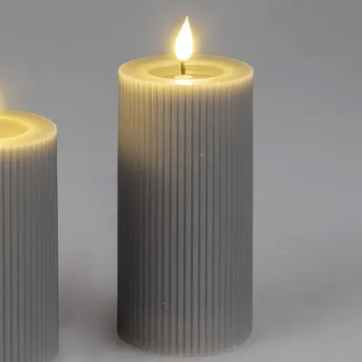 Produktbild von LED Kerze STREIFEN H. 15cm D. 7cm grau mit Timer Formano