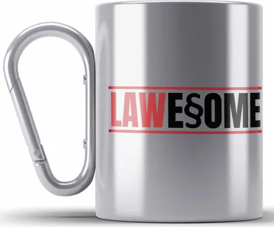 Produktbild von Trendation - Jura Edelstahl Tasse Karabiner Geschenk Spruch Jurist Geschenkidee Anwalt Jura-Studium Lustige Sprüche Staatsexamen Lawesome (Silber)