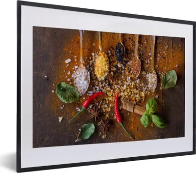 Produktbild von MuchoWow® Gerahmtes Poster Löffel - Kräuter - Gewürze - Salz 40x30 cm - Poster mit Schwarzem Bilderrahmen Wandposter Rahmen Foto Bilder - Bilderrahmen - Poster im Rahmen