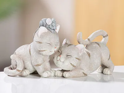 Produktbild von Gilde Figur Kuschelkatzen mit Maus "Kitten" 52601